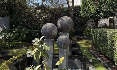 Residencia de Lujo en Condominio con Doble Filtro de Seguridad