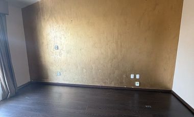 Residencia de Lujo en Condominio con Doble Filtro de Seguridad