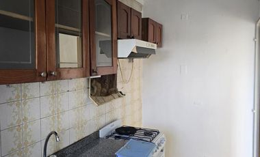 2 ambientes a 200 mts H.Yrigoyen