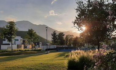 CASA EN RENTA FONTANA RESIDENCIAL