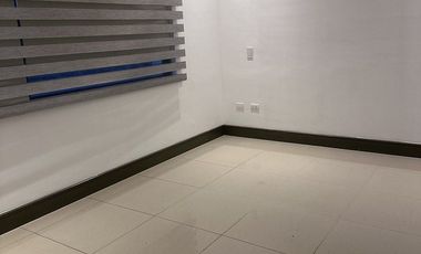 CASA EN RENTA FONTANA RESIDENCIAL