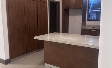 CASA EN RENTA FONTANA RESIDENCIAL