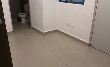 CASA EN RENTA FONTANA RESIDENCIAL