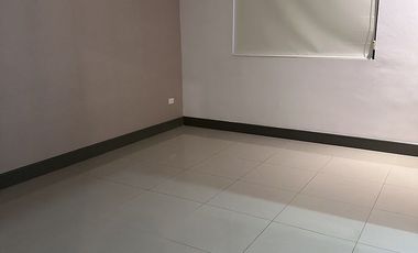 CASA EN RENTA FONTANA RESIDENCIAL