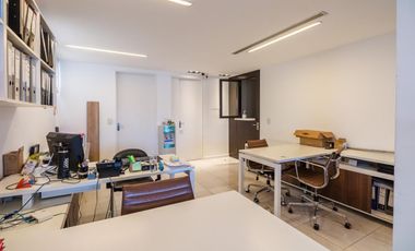 VENTA OFICINA 200MTS EN LAS CAÑITAS - 5 COCHERAS - L.M.CAMPOS 500