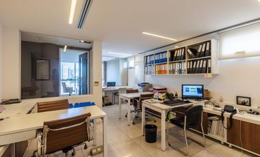 VENTA OFICINA 200MTS EN LAS CAÑITAS - 5 COCHERAS - L.M.CAMPOS 500