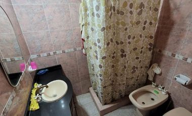 Casa en amplio lote de 600m2 -Parque soñado-Zona de vivienda permanente!!