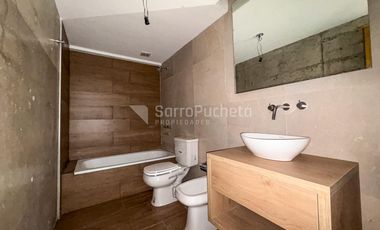 Alquiler departamento 2 ambientes con cochera en Morón Sur.