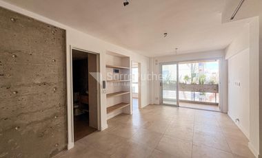 Alquiler departamento 2 ambientes con cochera en Morón Sur.