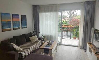 Departamento en alquiler en Beccar con cochera