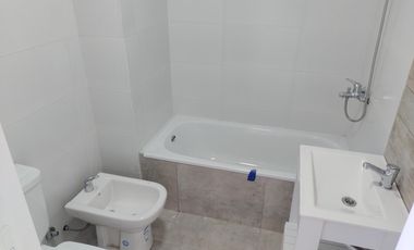 Departamento en AV.H.YRIGOYEN Nº 7.089