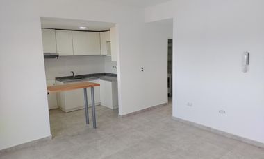 Departamento en AV.H.YRIGOYEN Nº 7.089