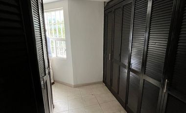 CASA EN VENTA EN PRIVADA DE LOS LAURELES