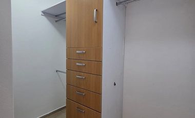 CASA EN VENTA EN PARQUES DE LA HACIENDA