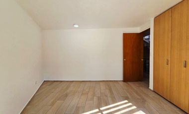 CASA EN VENTA EN PARQUES DE LA HACIENDA
