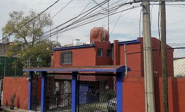 Casa en Venta, Viveros de la Loma, 3 Recamaras