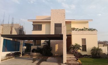 Casa en Venta, Paraíso Country Club, 4 Recamaras