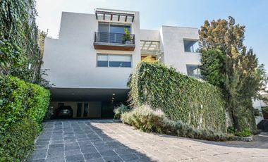 VENTA CASA EN JARDINES DEL PEDREGAL