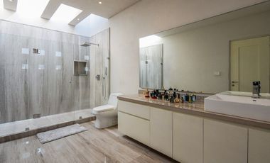 VENTA CASA EN JARDINES DEL PEDREGAL