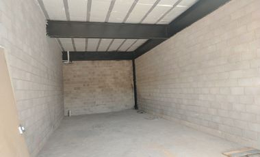 LOCALES COMERCIALES EN PLAZA EN CAMPANARIO NORTE