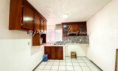 Casa en Renta en Tequila, Colinas del Rosario | 4 Recámaras y Patio