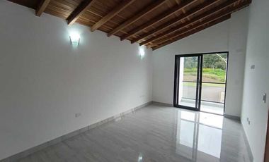 CASA EN ARRIENDO UBICADA EN LA CEJA SECTOR EL TAMBO
