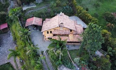 FINCA EN ARRIENDO UBICADA EN COPACABANA SECTOR VEREDA LA VETA