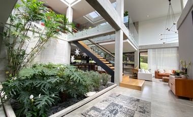 CASA EN ARRIENDO UBICADA EN EL POBLADO SECTOR ALTO DE PALMAS