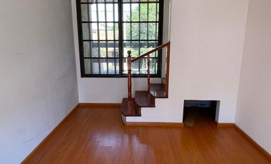 Casa en venta Longchamps apta credito!!!