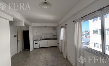 Alquiler departamento 2 ambientes con balcón en Pinar de Wilde