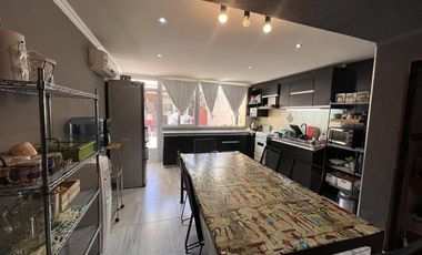 ALQUILER CASA  CASTELAR