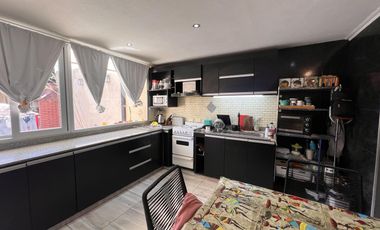 ALQUILER CASA  CASTELAR