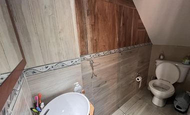 ALQUILER CASA  CASTELAR