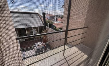 ALQUILER CASA  CASTELAR