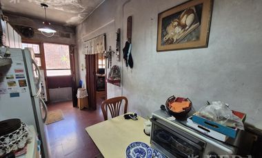 Venta casa 4 ambientes con cochera en Wilde