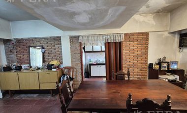 Venta casa 4 ambientes con cochera en Wilde
