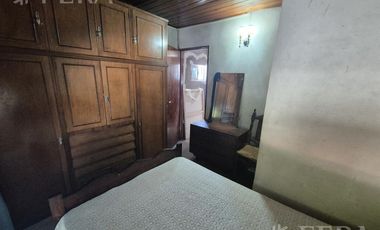 Venta casa 4 ambientes con cochera en Wilde