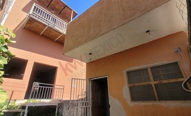 Terreno en venta en Lomas del Cuatro | 237 m² con construcción en obra gris