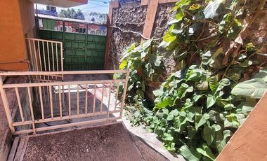 Terreno en venta en Lomas del Cuatro | 237 m² con construcción en obra gris