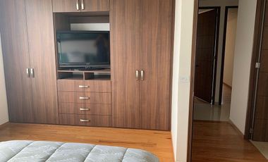 Renta departamento amueblado Orun Bosque Real