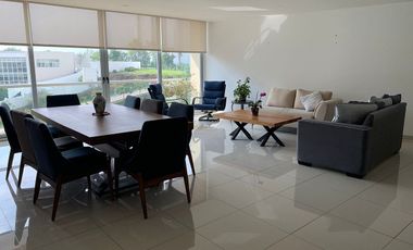 Renta departamento amueblado Orun Bosque Real