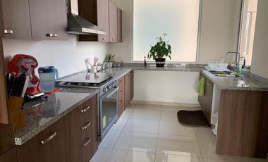 Renta departamento amueblado Orun Bosque Real