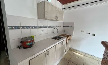 SE RENTA APARTA-ESTUDIO ZONA CUBA POR LA CAMPIÑA 2500 LOTES