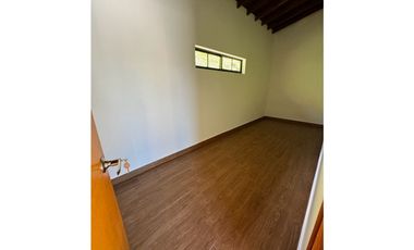 Casa en Alquiler en Envigado Las Antilllas