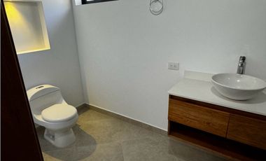 Casa en Alquiler en Envigado Las Antilllas