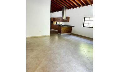Casa en Alquiler en Envigado Las Antilllas