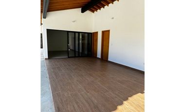 Casa en Alquiler en Envigado Las Antilllas