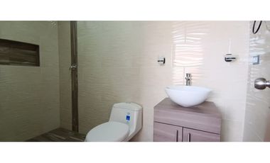 Arriendo Apto cota centro para estrenar  $ 1.800.000