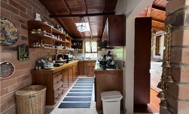 Venta de casa campestre en San Antonio de Prado