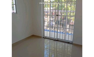 Se arrienda casa 2 pisos Barrio los robles